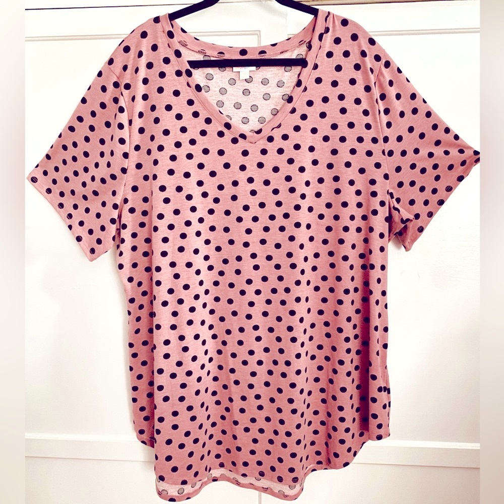 Lularoe Pink Polka-Dot Top - Excellent condition sz. 3X